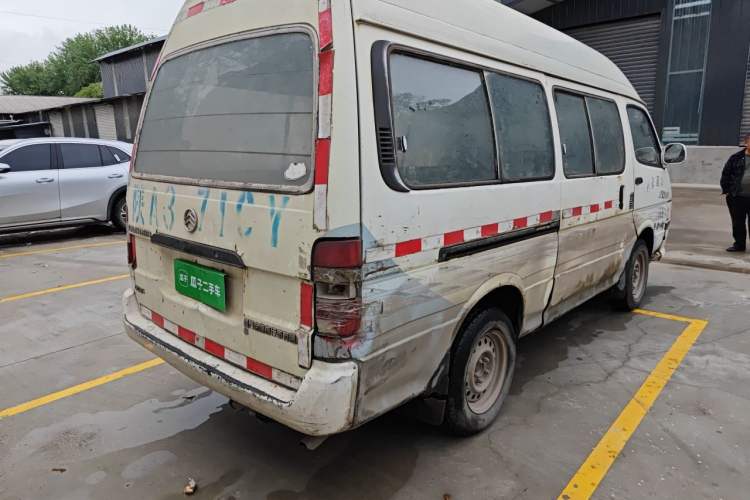 Used Golden Dragon Hiace 2010 2.8T Standard-Height Advanced Version GW2.8TC-2 Rear Right 45 Deg