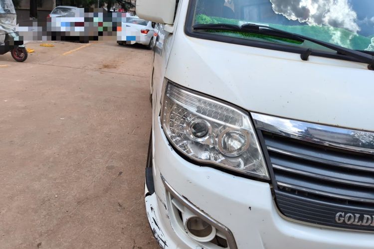 Used Golden Dragon Hiace 2010 2.0L Long-Wheelbase Gasoline Premium Version V20 Right Front Headlight