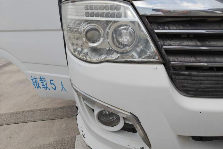 Used Golden Dragon Hiace 2010 2.0L Long-Wheelbase Gasoline Premium Version V20 Right Front Headlight