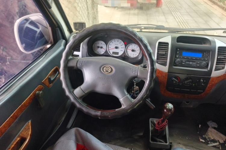 Used Golden Dragon Hiace 2010 2.2L Standard-Wheelbase Advanced Version 491Q-M Steering Wheel