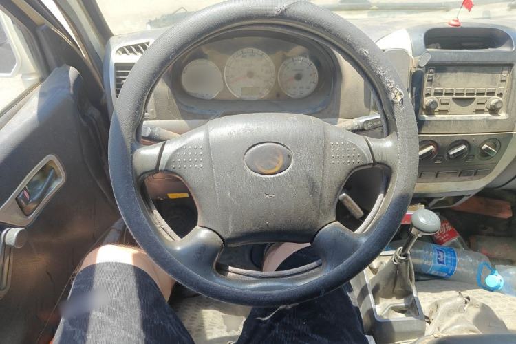Used Golden Dragon Hiace 2010 2.0L Long-Wheelbase Gasoline Premium Version V20 Steering Wheel
