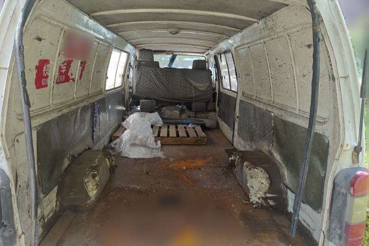 Used Golden Dragon Hiace 2010 2.0L Long-Wheelbase Gasoline Premium Version V20 Trunk