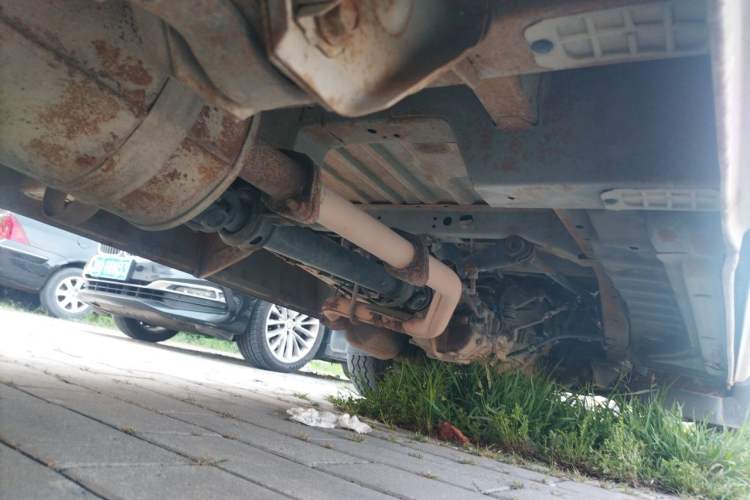 Used Golden Dragon Hiace  Chassis Rear Right