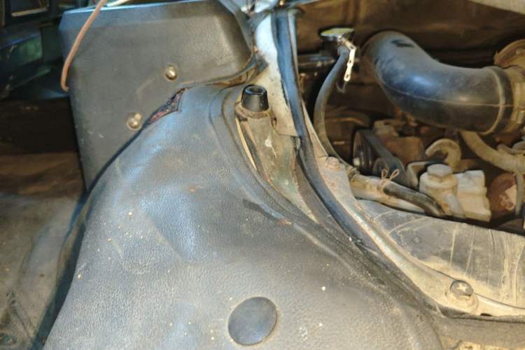 Used Golden Dragon Hiace  Engine Bay Right