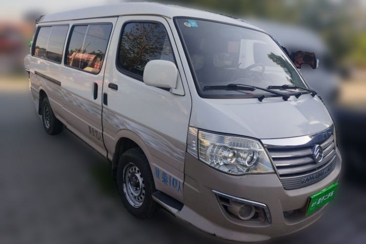Used Golden Dragon Hiace  Front Right 45 Deg