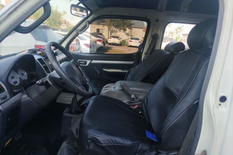 Used Golden Dragon Hiace  Left Front Seat