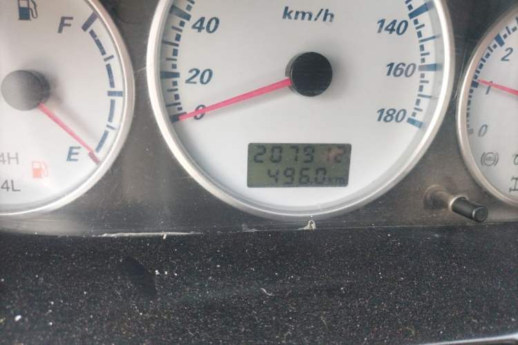 Used Golden Dragon Hiace  Odometer Close Up