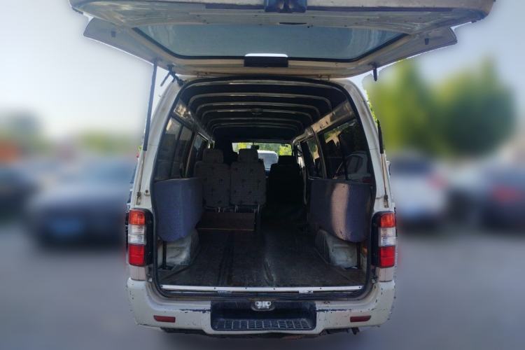 Used Golden Dragon Hiace  Trunk