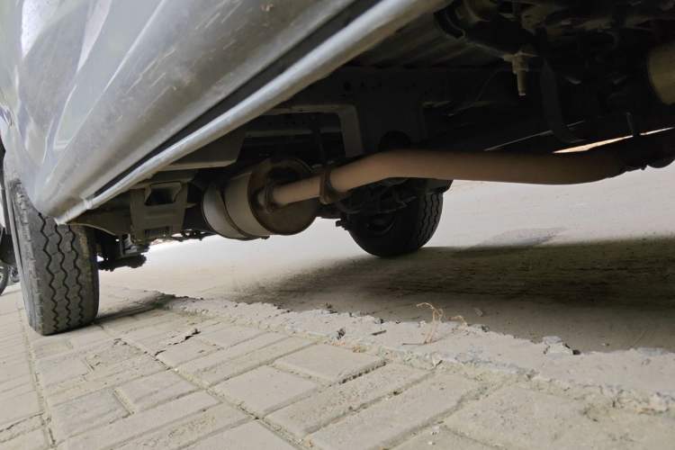 Used Golden Dragon Hiace  Chassis Front Right