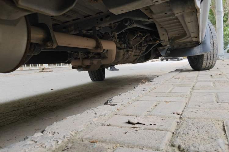 Used Golden Dragon Hiace  Chassis Rear Right