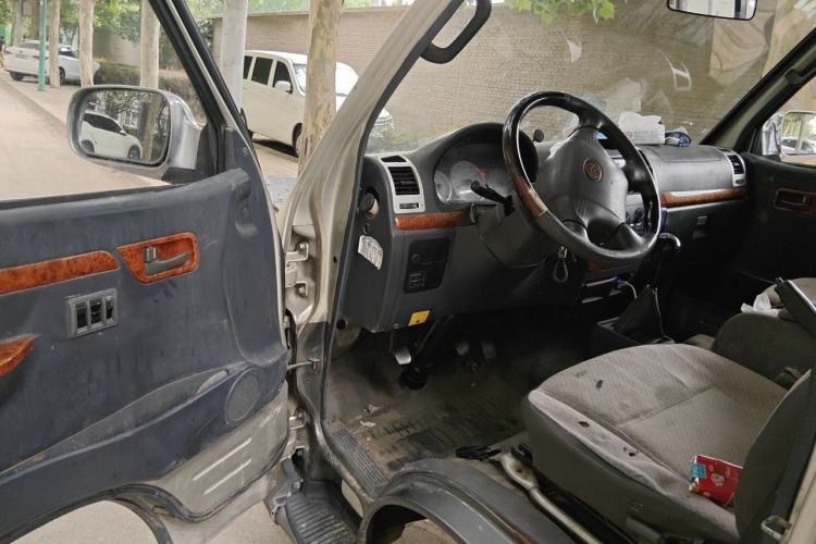 Used Golden Dragon Hiace  Driver Seat