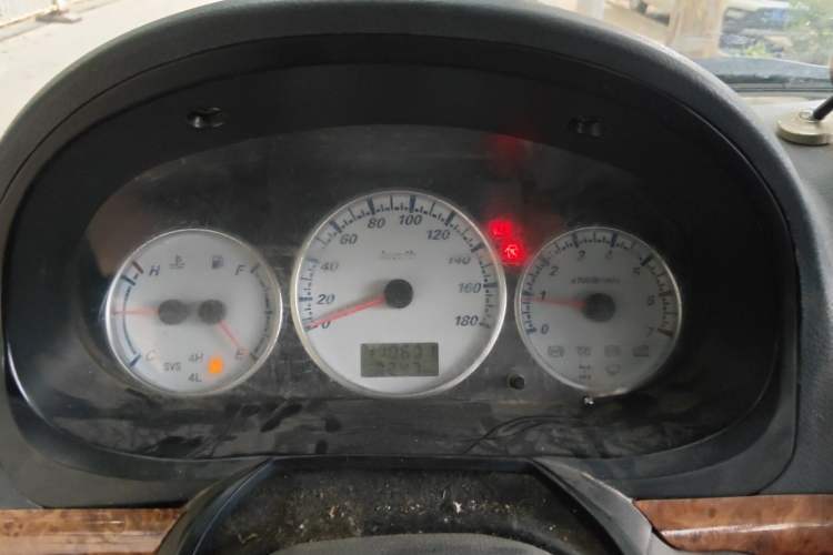 Used Golden Dragon Hiace  Instrument Cluster