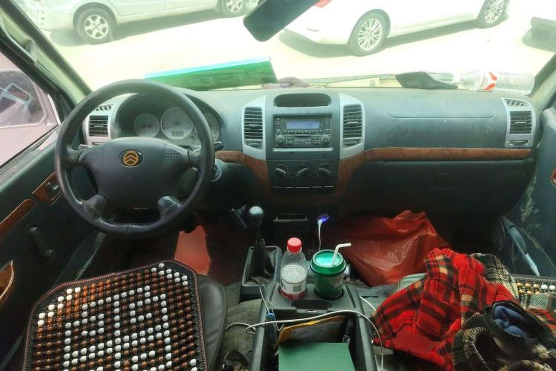 Used Golden Dragon Hiace  Center Console