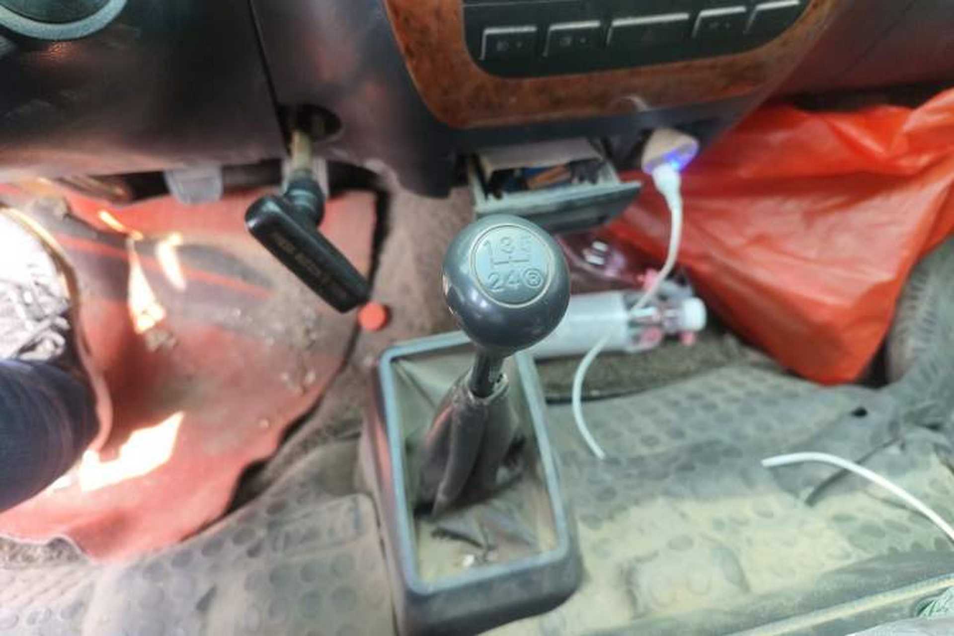 Used Golden Dragon Hiace  Gear Lever