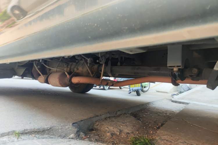Used Golden Dragon Hiace  Chassis Rear Left