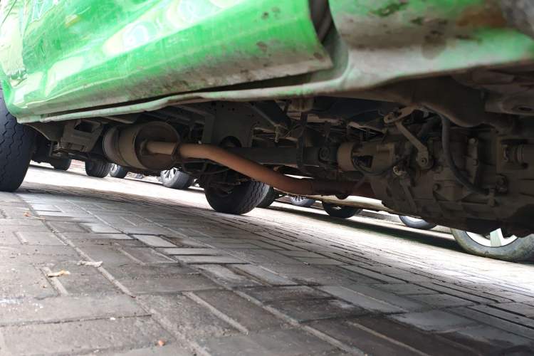 Used Golden Dragon Hiace  Chassis Front Right