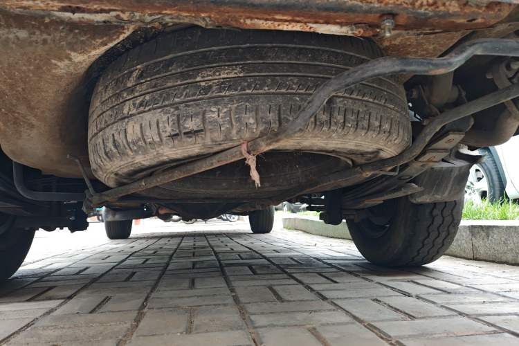 Used Golden Dragon Hiace  Chassis Rear