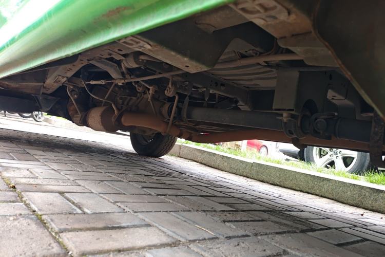 Used Golden Dragon Hiace  Chassis Rear Left