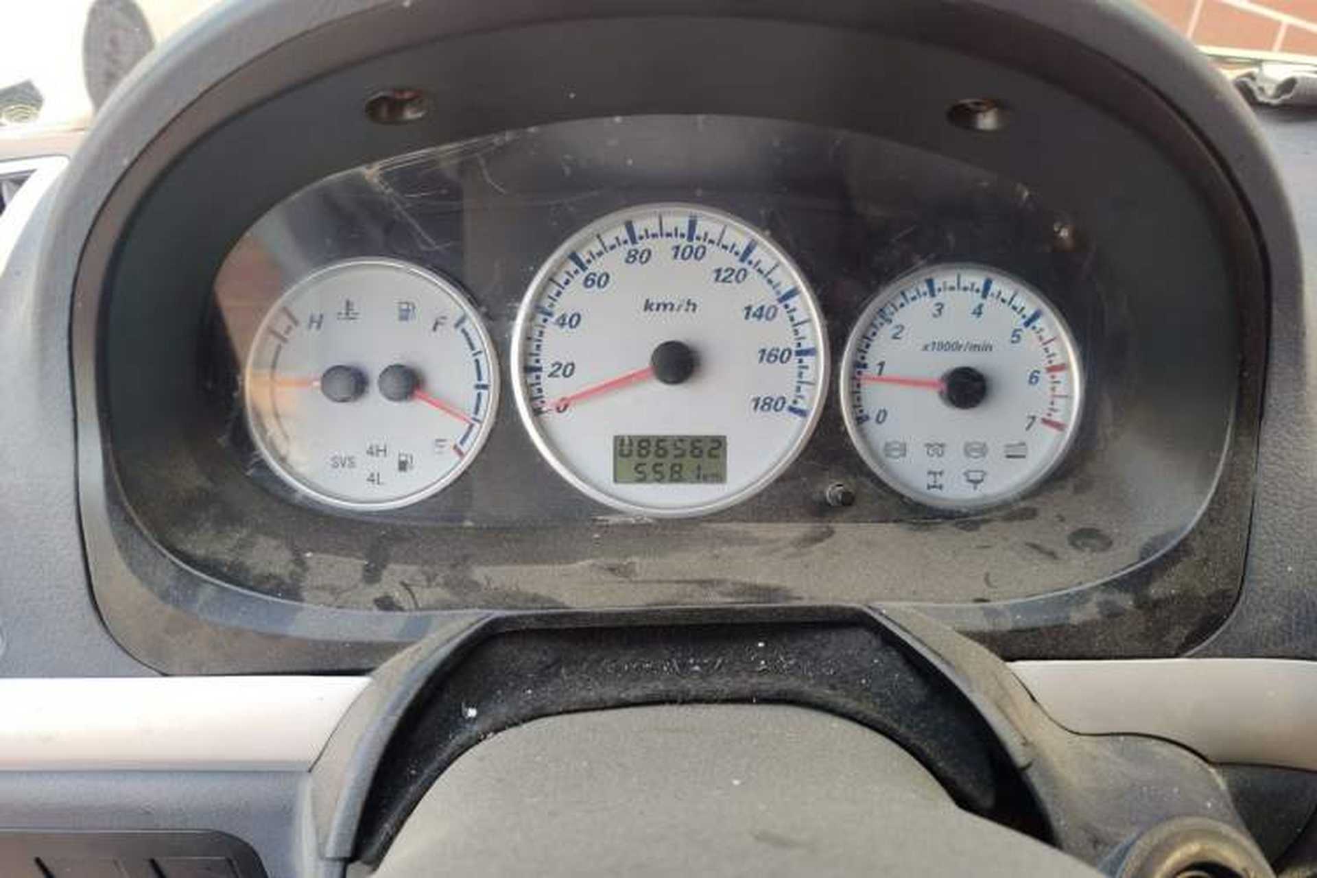 Used Golden Dragon Hiace  Instrument Cluster