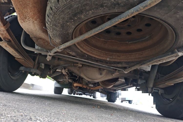 Used Golden Dragon Hiace  Chassis Rear