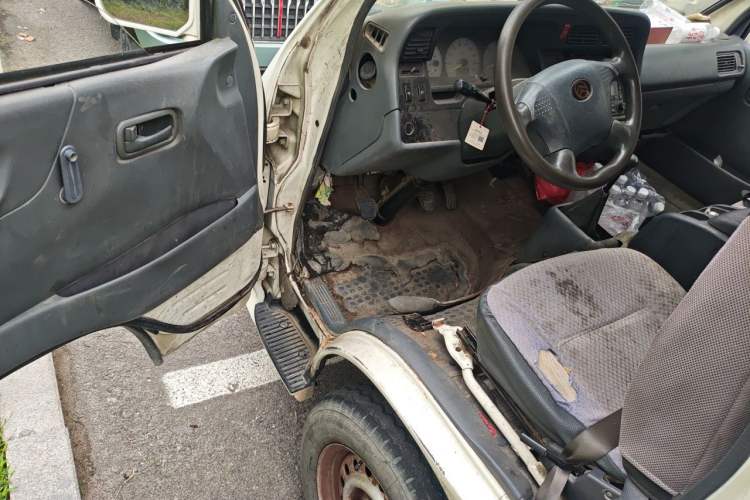 Used Golden Dragon Hiace  Driver Seat