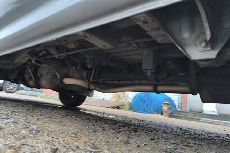 Used Golden Dragon Hiace  Chassis Rear Left