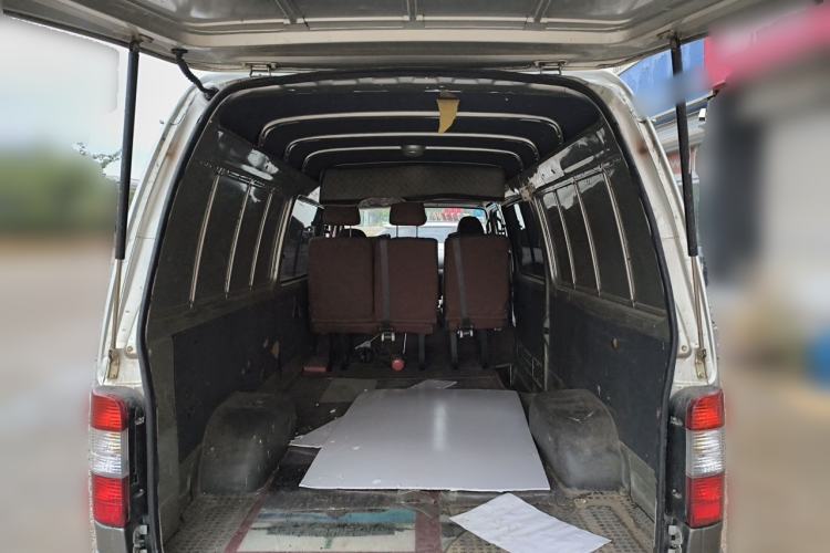 Used Golden Dragon Hiace  Trunk