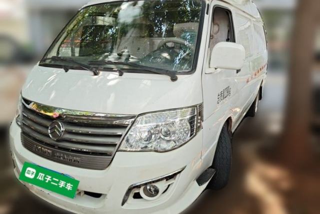 Used Golden Dragon Hiace 