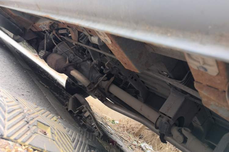 Used Golden Dragon Hiace  Chassis Rear Left