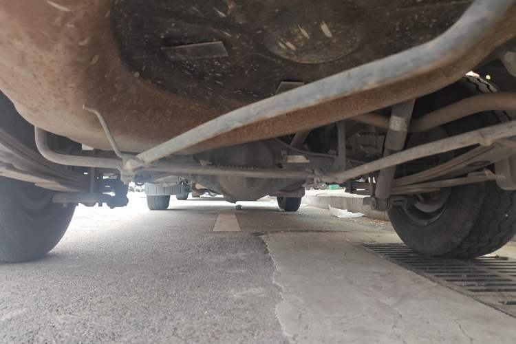 Used Golden Dragon Hiace 2019 2.2L Gasoline Van Version Long-Wheelbase High-Roof GL850 V22 Chassis Rear