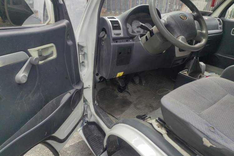 Used Golden Dragon Hiace 2019 2.0L Gasoline Van Version Long-Wheelbase High-Roof Dragon-Run GL850 XC4G20 Driver Seat