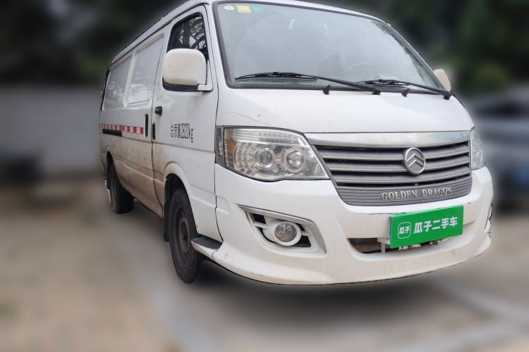 Used Golden Dragon Hiace 2019 2.0L Gasoline Cargo Version Long-Wheelbase High-Roof GL850 V20 Front Right 45 Deg