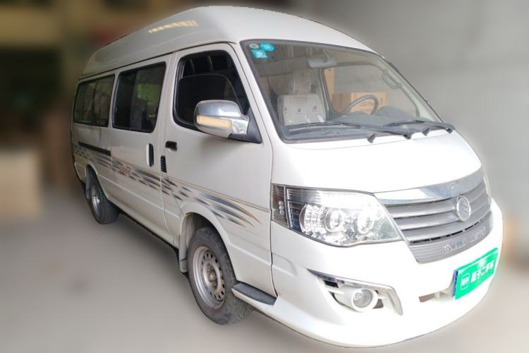 Used Golden Dragon Hiace 2019 2.0L Gasoline Long-Wheelbase High-Roof XC4G20 Front Right 45 Deg