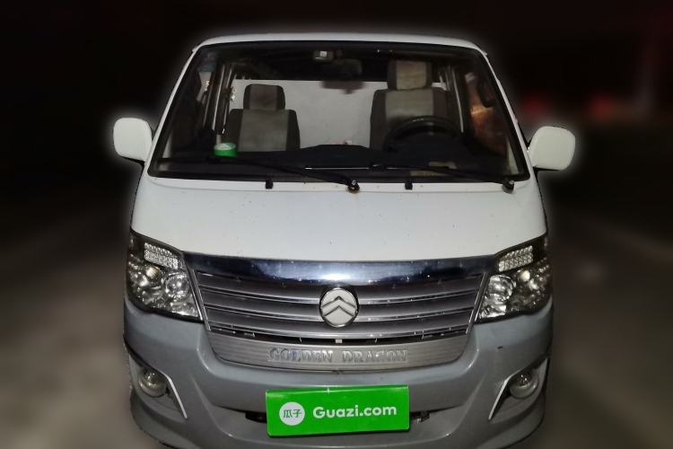 Used Golden Dragon Hiace 2019 2.0L Gasoline Cargo Version Longyun GL850 Short Wheelbase Low-Roof XC4G20 Front
