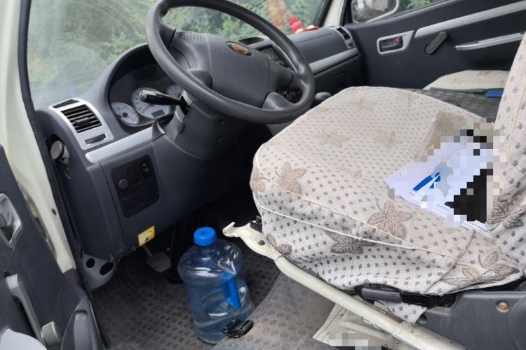 Used Golden Dragon Hiace  Left Front Seat