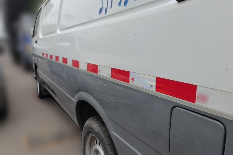 Used Golden Dragon Hiace  Rear Left 45 Deg