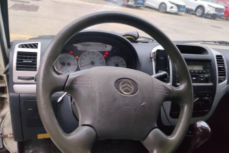 Used Golden Dragon Hiace 2019 2.0L Gasoline Cargo Version Long-Wheelbase High-Roof GL850 V20 Steering Wheel