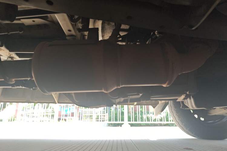 Used Golden Dragon Hiace  Chassis Front Right