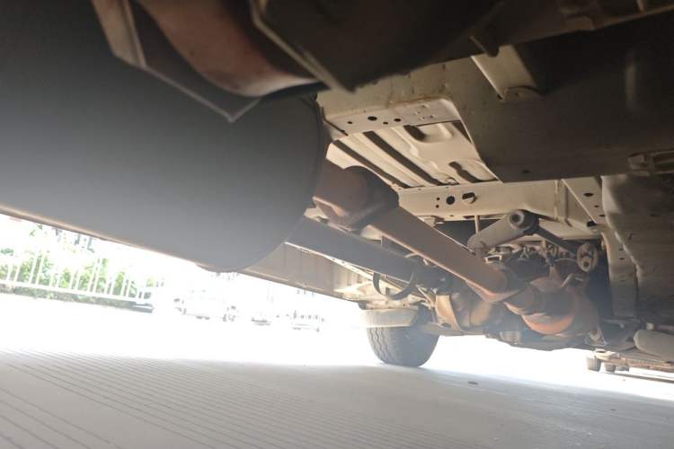 Used Golden Dragon Hiace  Chassis Rear Right