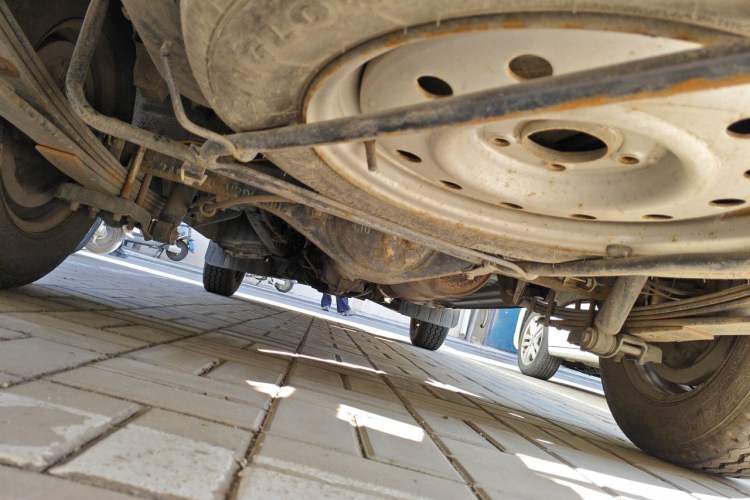 Used Golden Dragon Hiace  Chassis Rear