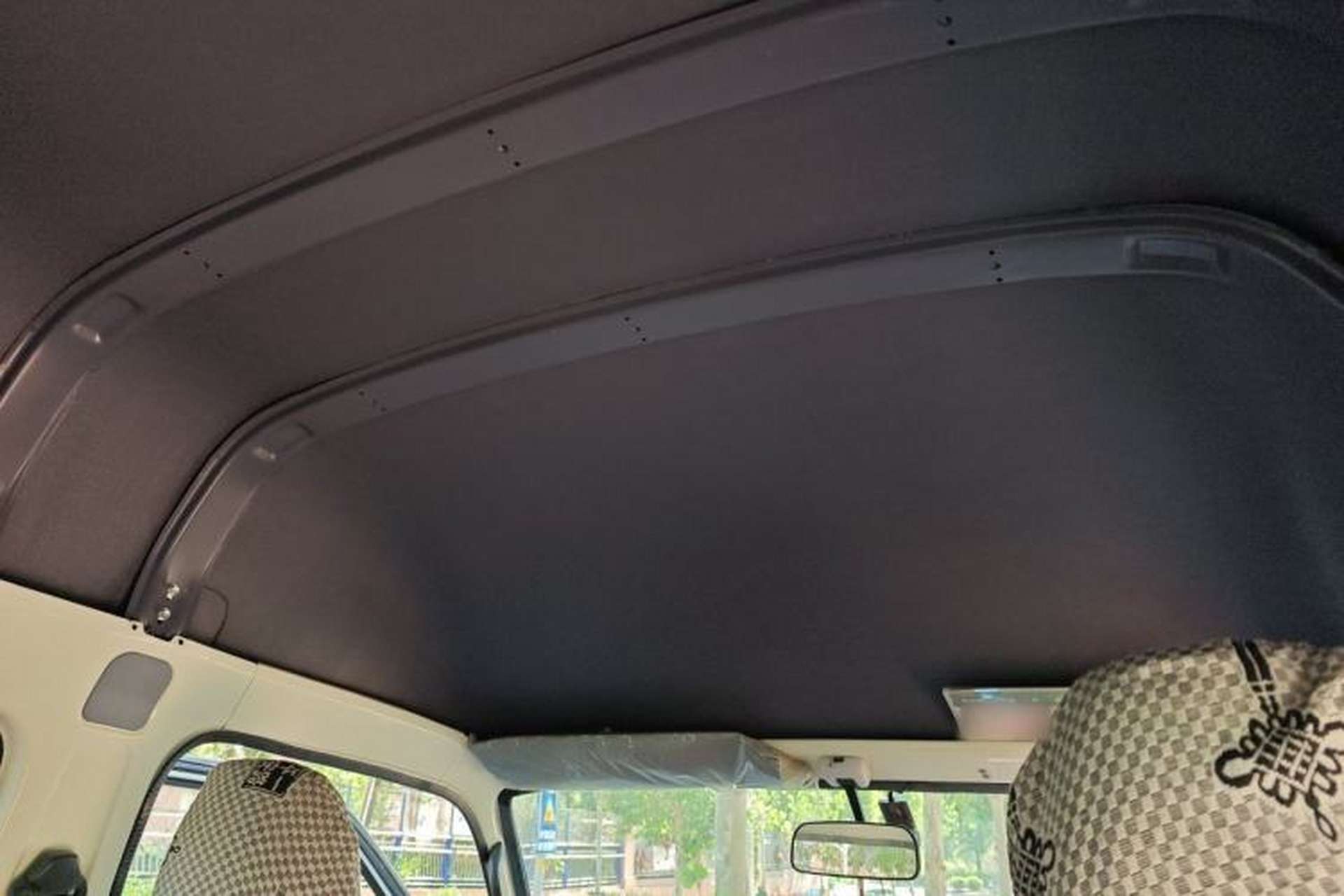Used Golden Dragon Hiace  Headliner