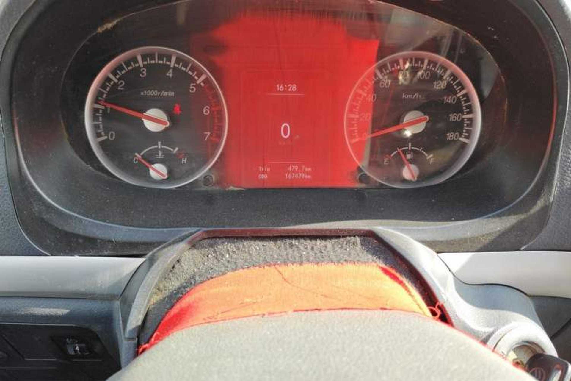 Used Golden Dragon Hiace  Odometer Close Up
