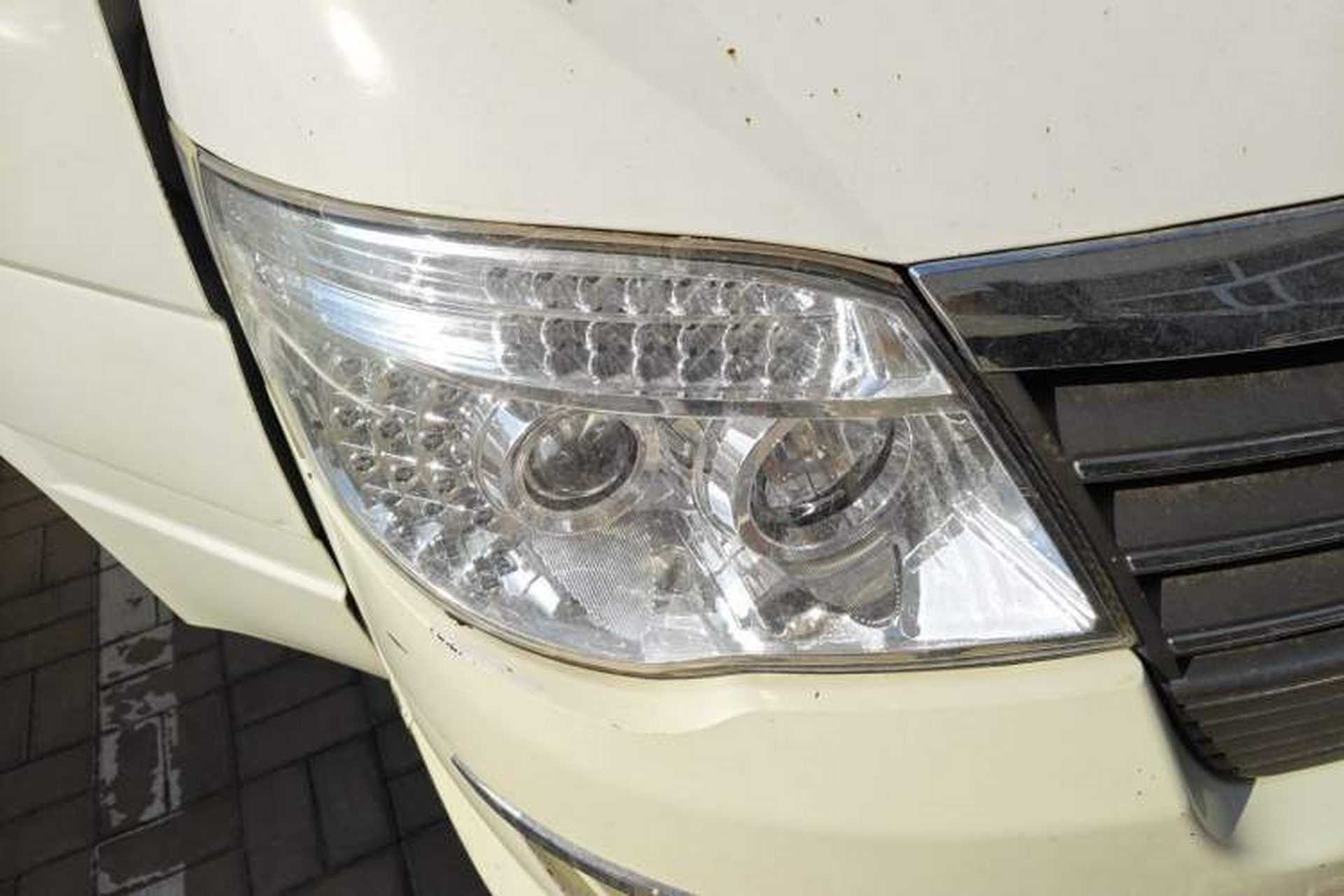 Used Golden Dragon Hiace  Right Front Headlight