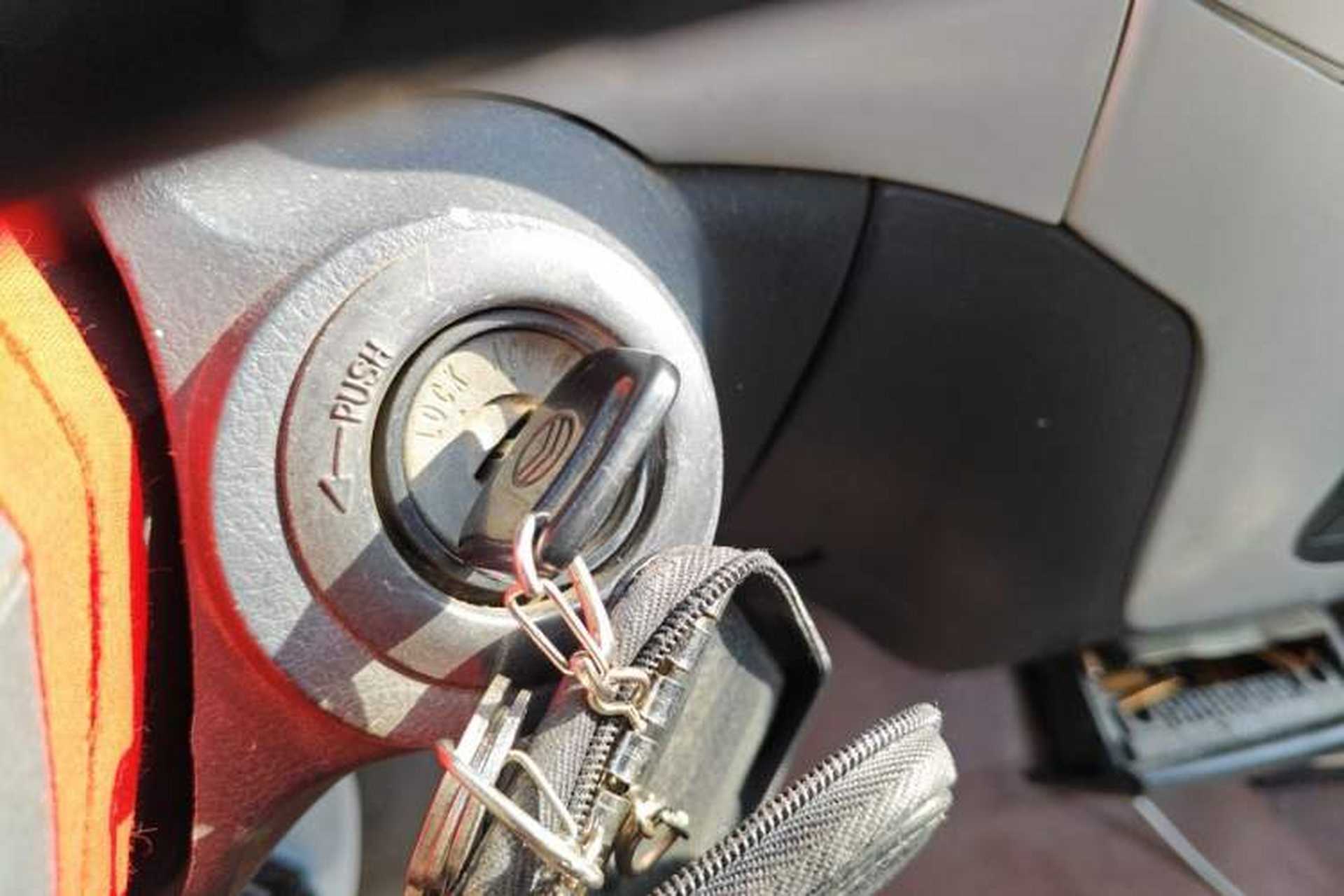 Used Golden Dragon Hiace  Vehicle Key