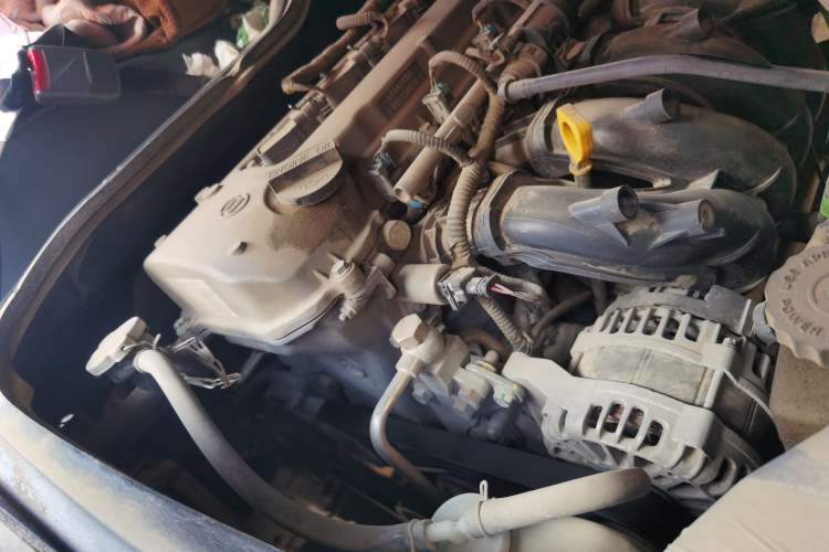 Used Golden Dragon Hiace 2021 1.8L Gasoline Version Long Wheelbase Low Roof – LJ4A18Q6 Engine Bay Right