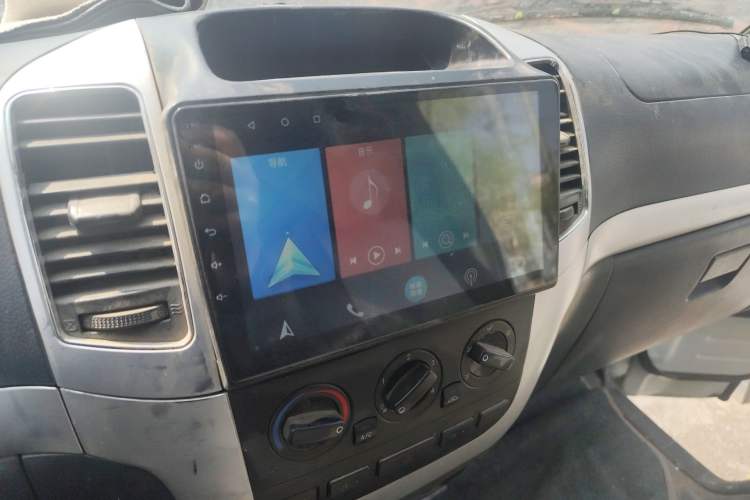 Used Golden Dragon Hiace  Audio And AC Panel