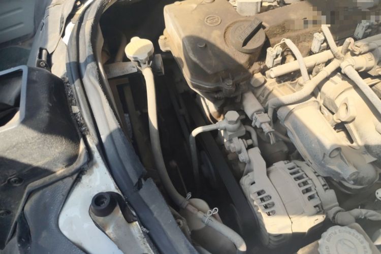 Used Golden Dragon Hiace  Engine Bay Right