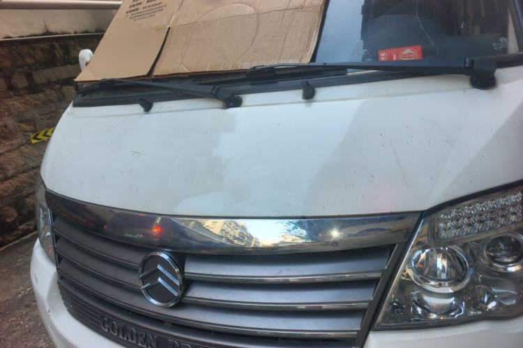 Used Golden Dragon Hiace 2021 1.8L Gasoline Version Logistics Vehicle Long-Wheelbase Low-Roof Model GL850 LJ4A18Q6 Engine Bay