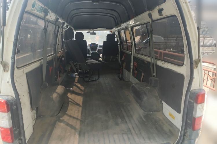 Used Golden Dragon Hiace  Trunk