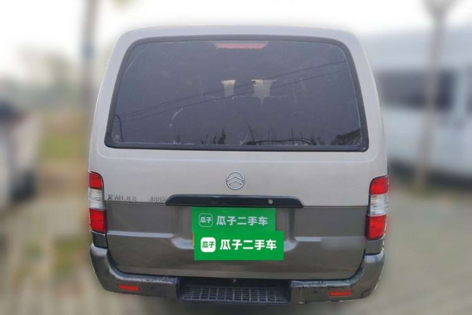 Used Golden Dragon Hiace  Rear